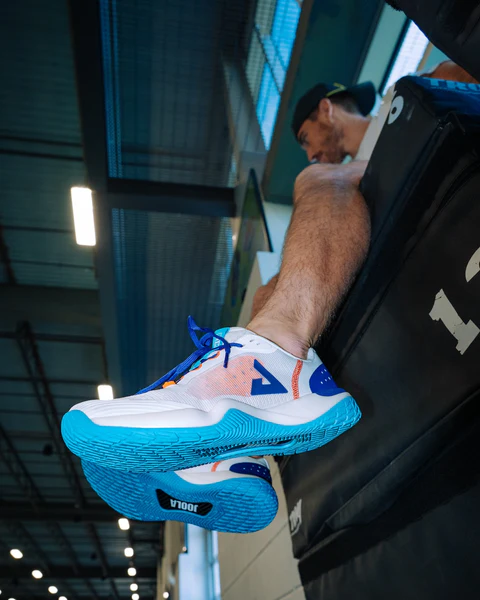 JOOLA ra mắt bộ sưu tập giày R4LLy dành cho nữ